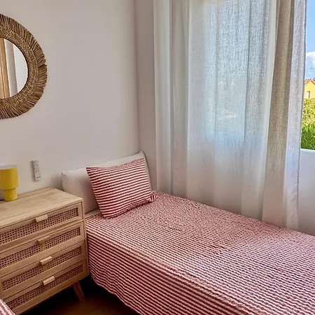 아파트 Casa En Playa Les Deveses,