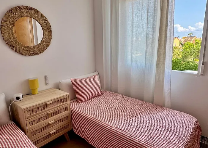 Apartment Casa En Playa Les Deveses,